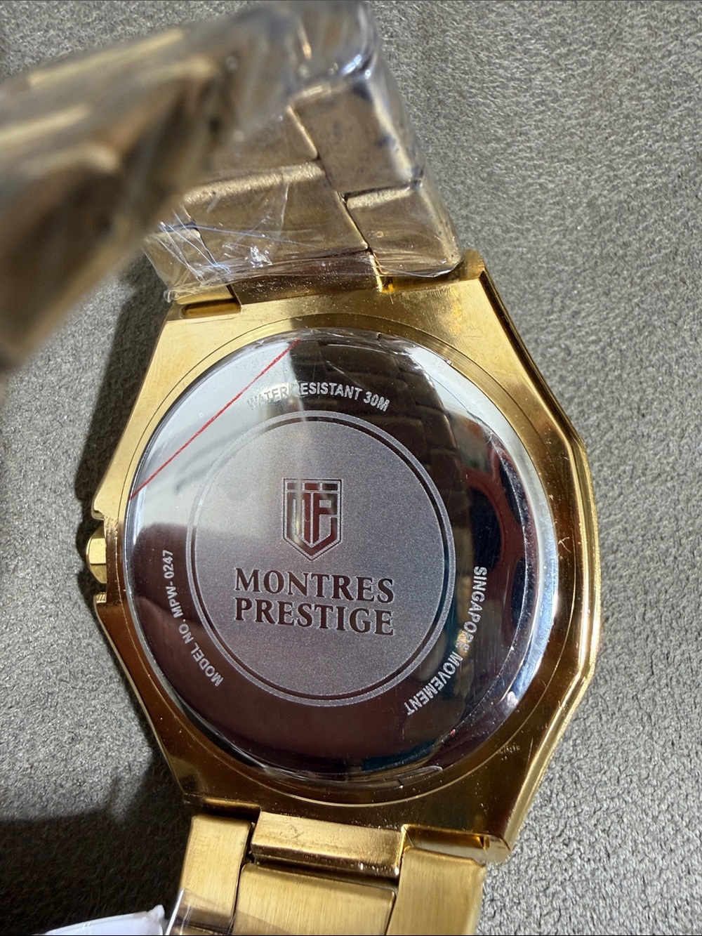 Invicta Montres Prestige by Invicta Gold Octagonal Men’s Watch MPW-0247 NWT - Picture 4 of 4